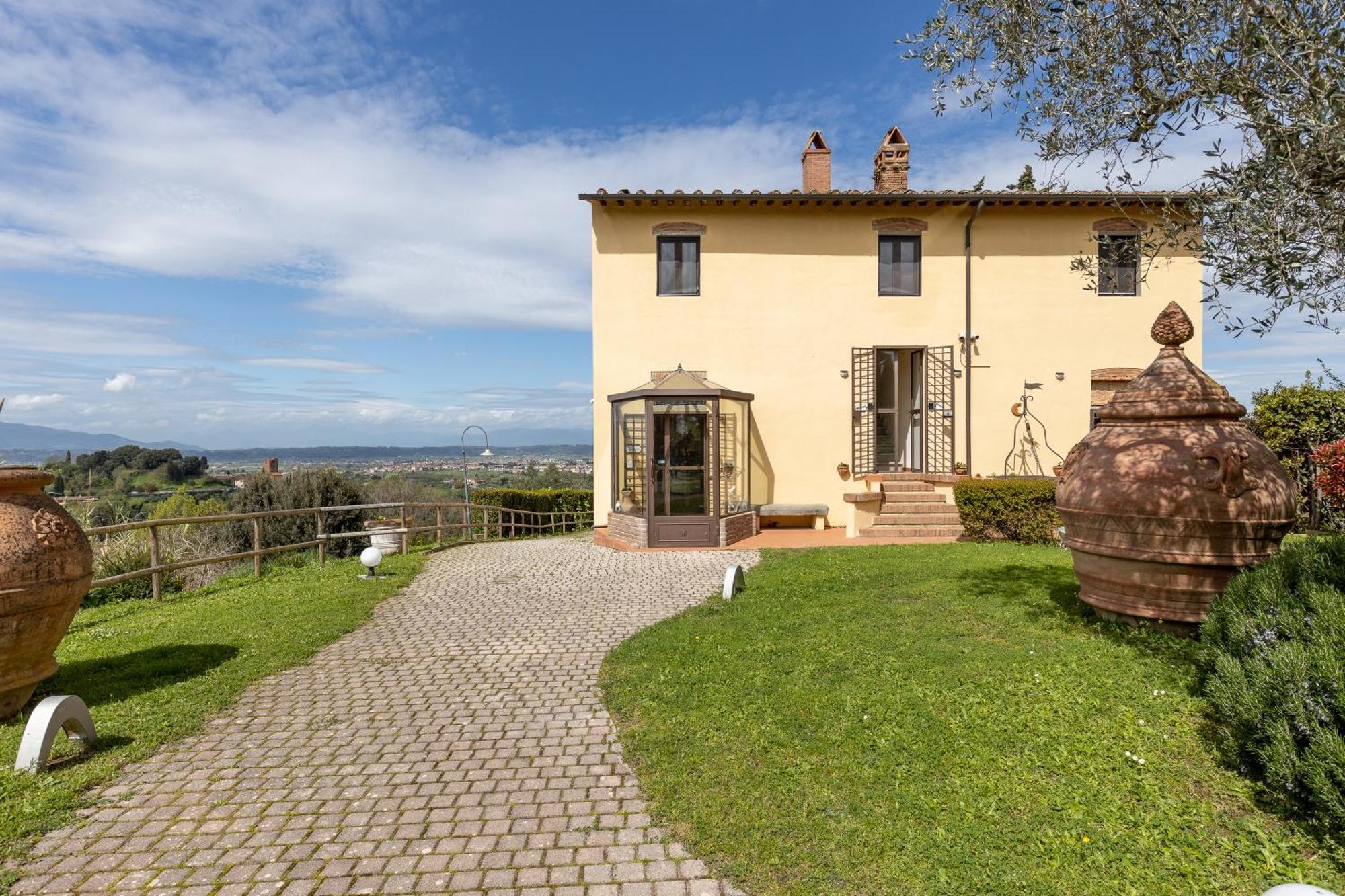 Montevecchio Aparthotel *